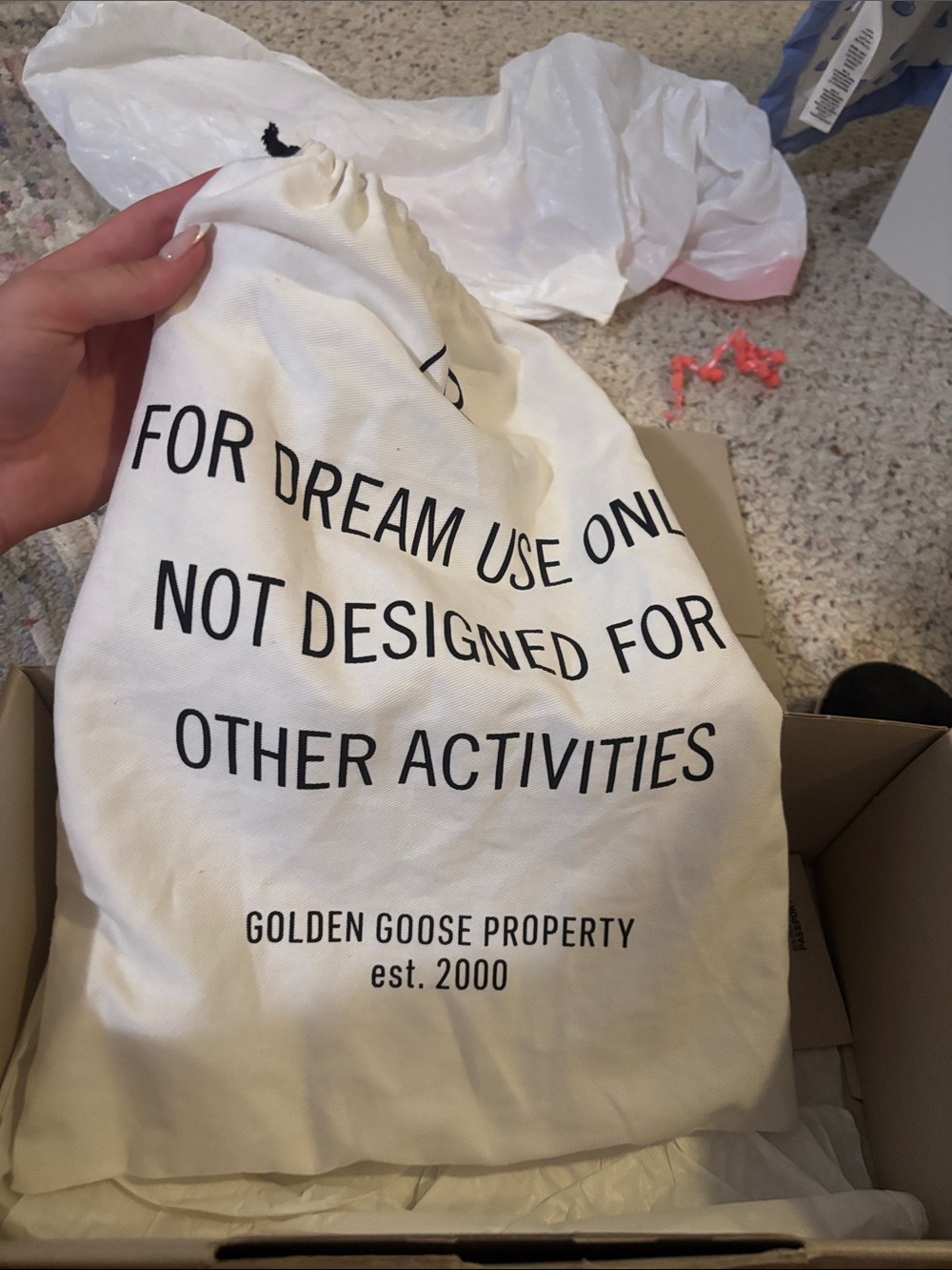 Black Women's Low-Top Golden gooses - Picture 2 of 8